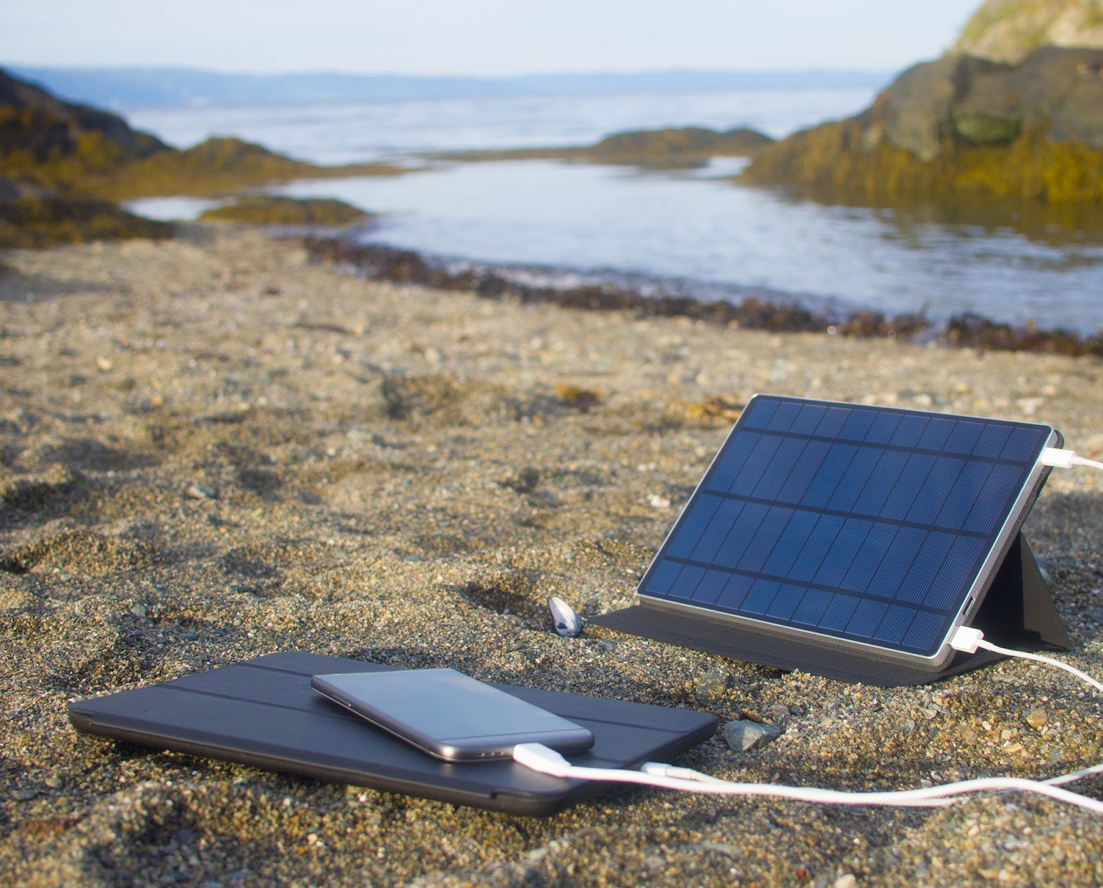  the best solar battery charger